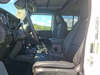 2025 Jeep Wrangler WRANGLER 4-DOOR SAHARA