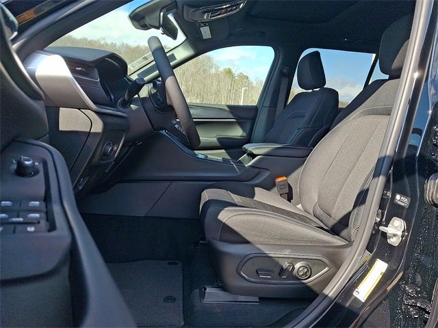 2026 Jeep Grand Cherokee GRAND CHEROKEE LAREDO X 4X4