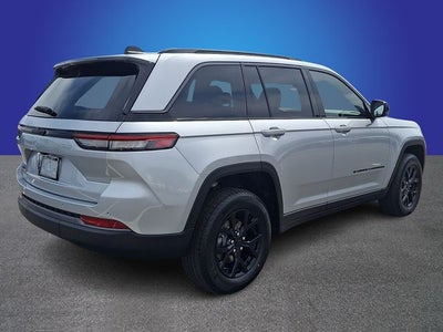 2026 Jeep Grand Cherokee GRAND CHEROKEE LAREDO ALTITUDE 4X4