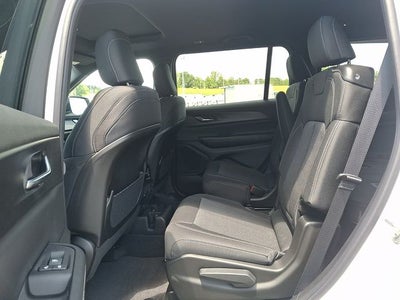 2026 Jeep Grand Cherokee L GRAND CHEROKEE L LAREDO X 4X4