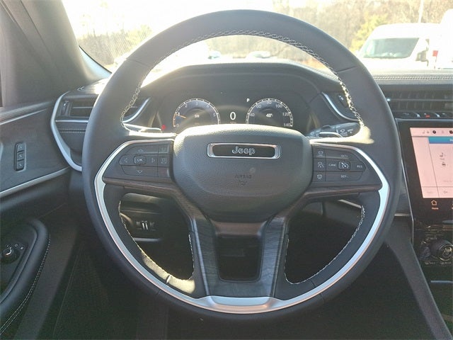 2025 Jeep Grand Cherokee L GRAND CHEROKEE L LIMITED 4X4