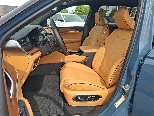 2027 Jeep Grand Cherokee L GRAND CHEROKEE L SUMMIT 4X4