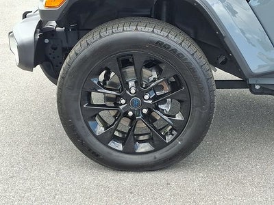 2025 Jeep Wrangler Sahara 4xe