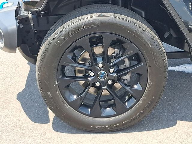 2024 Jeep Wrangler Sahara 4xe