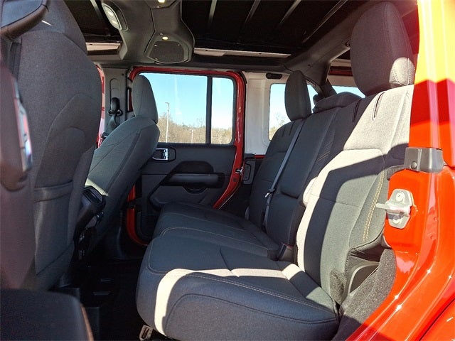 2025 Jeep Wrangler Sahara 4xe