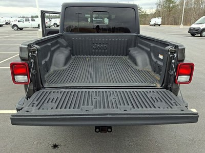 2022 Jeep Gladiator Willys 4x4