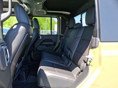 2026 Jeep Gladiator GLADIATOR SHADOW OPS 4X4