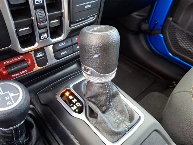 2025 Jeep Gladiator GLADIATOR MOJAVE 4X4