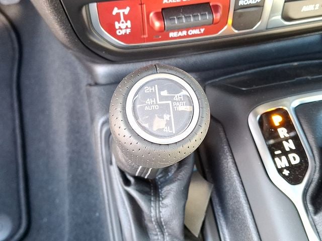 2025 Jeep Gladiator GLADIATOR MOJAVE X 4X4