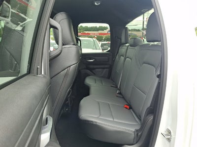 2026 RAM 1500 RAM 1500 TRADESMAN QUAD CAB 4X4 6'4' BOX