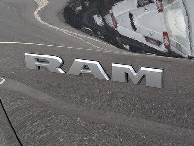 2026 RAM 1500 RAM 1500 EXPRESS QUAD CAB 4X4 6'4' BOX