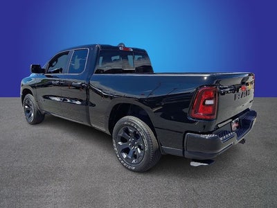 2026 RAM 1500 RAM 1500 EXPRESS QUAD CAB 4X4 6'4' BOX