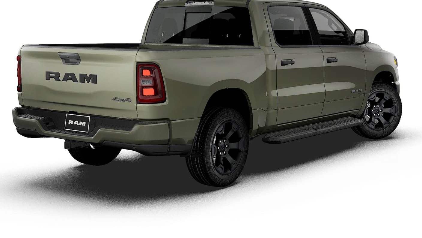 2027 RAM 1500 RAM 1500 EXPRESS CREW CAB 4X4 5'7' BOX