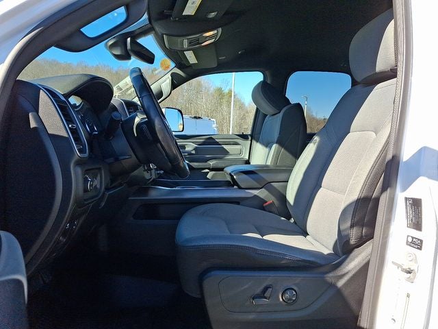 2021 RAM 1500 Big Horn Quad Cab 4x4 6'4' Box