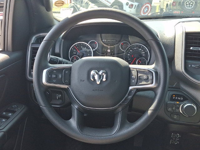 2026 RAM 1500 Tradesman Crew Cab 4x4 5'7' Box