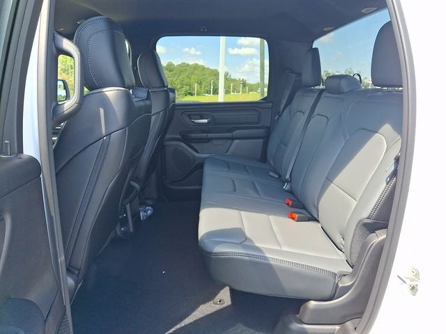 2026 RAM 1500 Tradesman Crew Cab 4x4 5'7' Box
