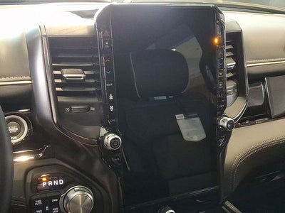 2026 RAM 1500 RAM 1500 LIMITED CREW CAB 4X4 5'7' BOX