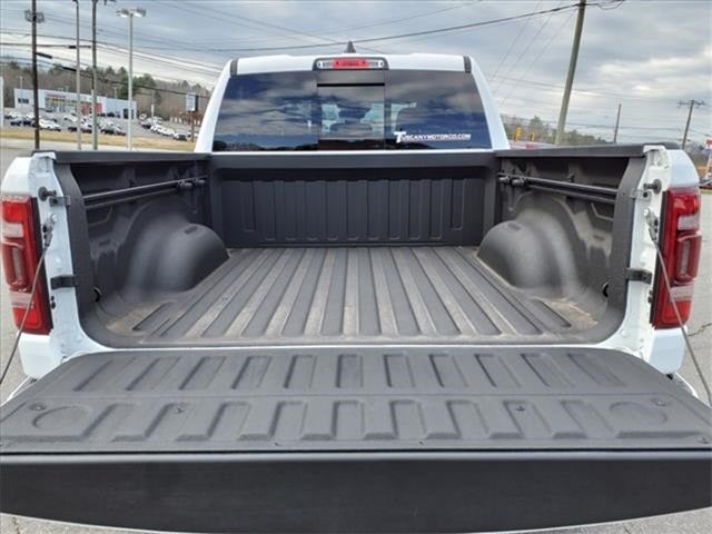 2022 RAM 1500 RAM 1500 LARAMIE CREW CAB 4X4 5'7' BOX