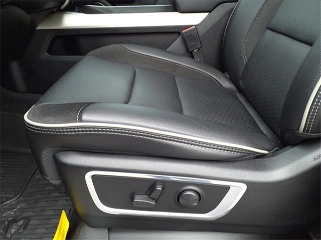 2022 RAM 1500 RAM 1500 LARAMIE CREW CAB 4X4 5'7' BOX