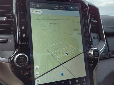 2022 RAM 1500 RAM 1500 LARAMIE CREW CAB 4X4 5'7' BOX