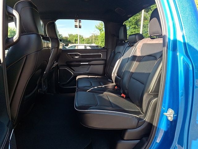2024 RAM 1500 Laramie Crew Cab 4x4 5'7' Box