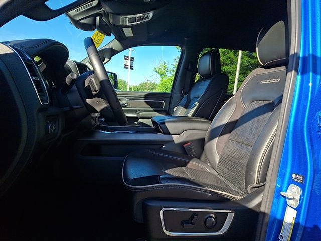 2024 RAM 1500 Laramie Crew Cab 4x4 5'7' Box