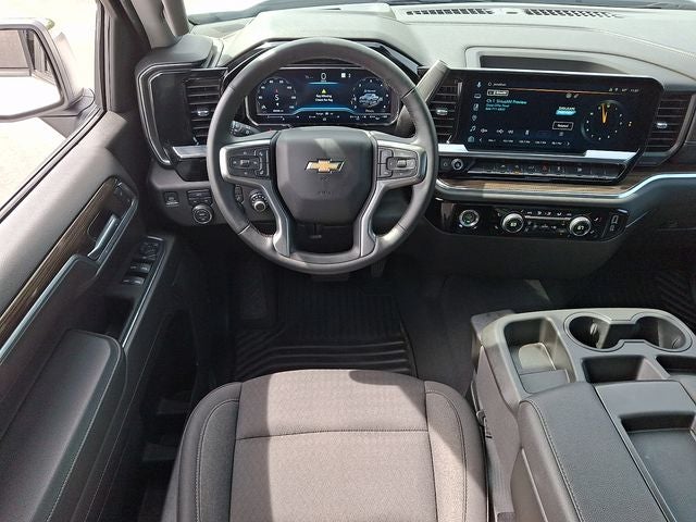 2023 Chevrolet Silverado 1500 4WD Crew Cab Short Bed LT with 2FL