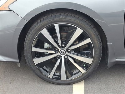 2022 Nissan Altima SR FWD