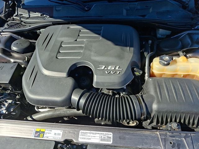 2015 Dodge Challenger SXT