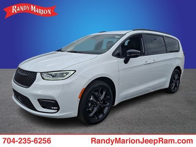 2026 Chrysler Pacifica PACIFICA SELECT