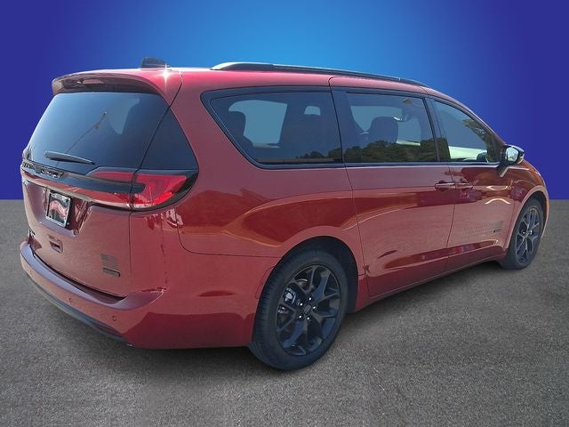 2027 Chrysler Pacifica PACIFICA SELECT