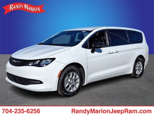 2026 Chrysler Voyager VOYAGER LX