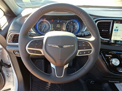 2026 Chrysler Voyager VOYAGER LX