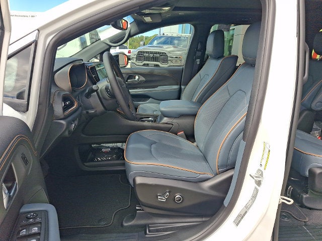 2027 Chrysler Pacifica PACIFICA PINNACLE AWD