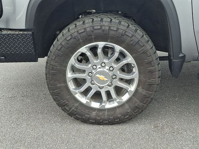 2024 Chevrolet Silverado 2500HD 4WD Crew Cab Standard Bed LTZ