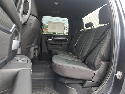 2025 RAM 3500 RAM 3500 BIG HORN CREW CAB 4X4 6'4' BOX