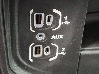 2023 RAM 3500 Tradesman Crew Cab 4x4 8' Box