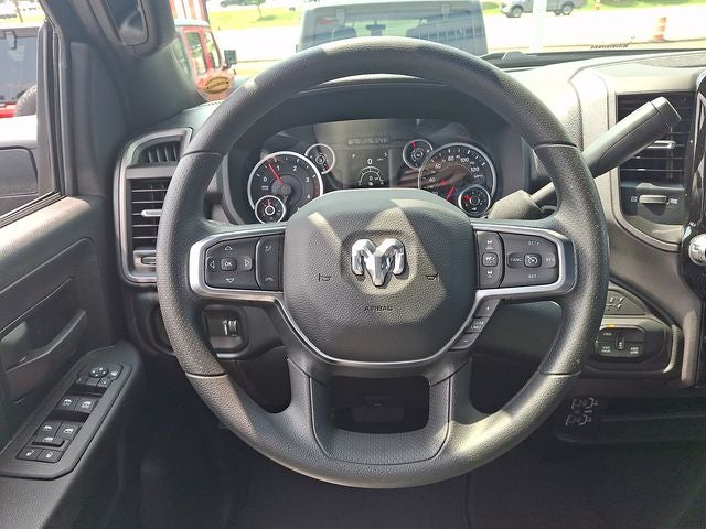 2026 RAM 3500 RAM 3500 TRADESMAN CREW CAB 4X4 8' BOX