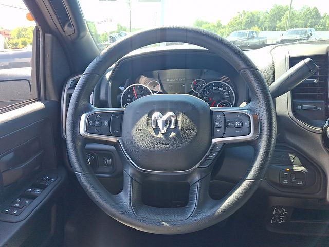 2026 RAM 3500 RAM 3500 TRADESMAN CREW CAB 4X4 8' BOX