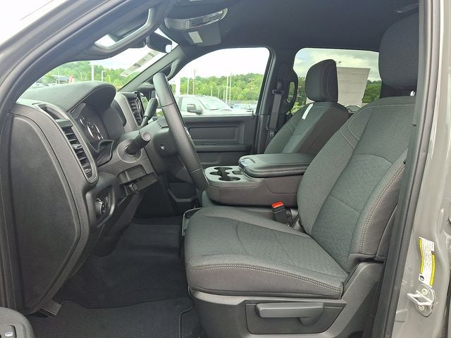 2026 RAM 3500 RAM 3500 TRADESMAN CREW CAB 4X4 8' BOX