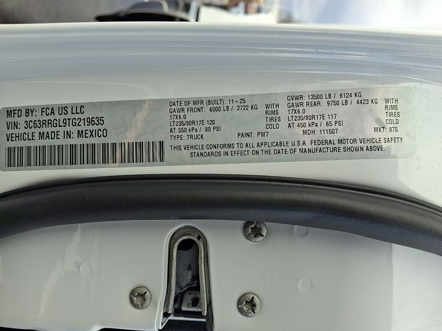 2026 RAM 3500 RAM 3500 TRADESMAN CREW CAB 4X4 8' BOX