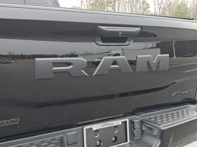 2025 RAM 3500 Big Horn Crew Cab 4x4 8' Box