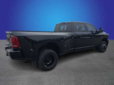 2025 RAM 3500 Big Horn Crew Cab 4x4 8' Box
