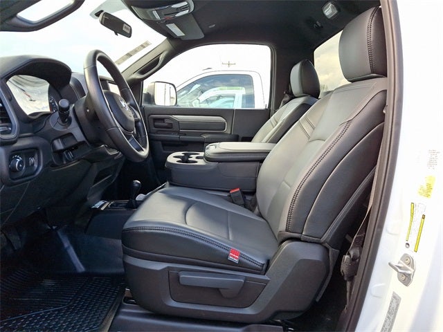 2022 RAM 2500 RAM 2500 TRADESMAN REGULAR CAB 4X4 8' BOX