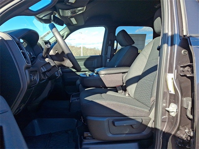 2026 RAM 2500 RAM 2500 TRADESMAN CREW CAB 4X2 6'4' BOX