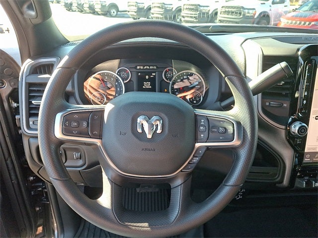 2026 RAM 2500 RAM 2500 TRADESMAN CREW CAB 4X2 6'4' BOX