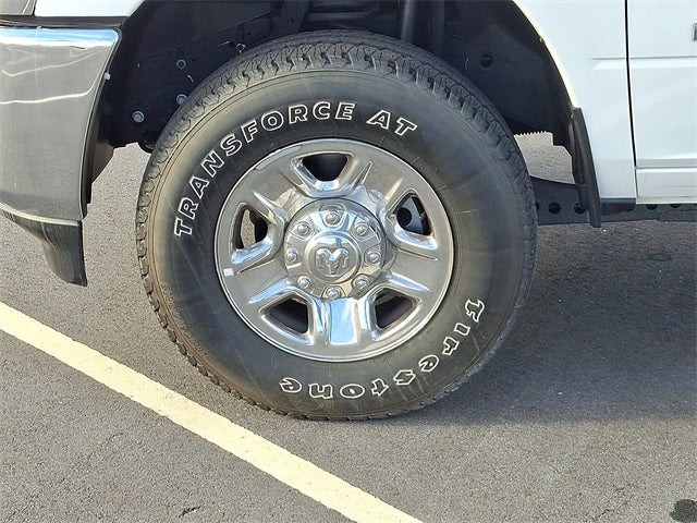 2022 RAM 2500 Tradesman Crew Cab 4x4 6'4' Box