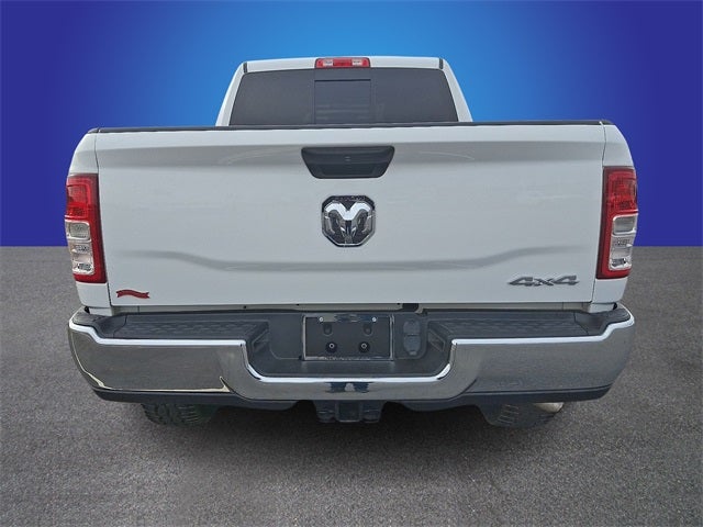 2020 RAM 2500 Tradesman Crew Cab 4X4 6'4' Box