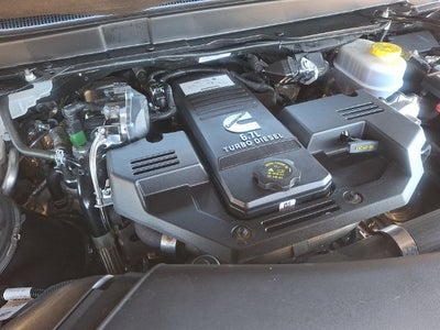 2022 RAM 2500 Laramie Crew Cab 4x4 6'4' Box