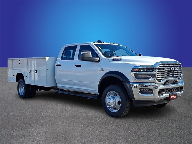 2026 RAM 4500HD RAM 4500 TRADESMAN CHASSIS CREW CAB 4X4 84' CA